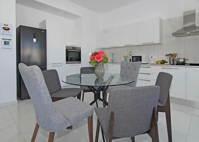 וילה Theresa פרוטאראס