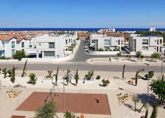 Theresa פרוטאראס